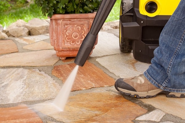 Patio-and-driveway-cleaning-Woking